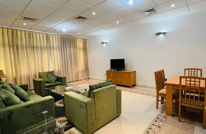 Apartment - 2 Bedrooms - 2 Bathrooms for rent in Airport Road - Abu Dhabi
