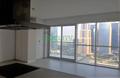 Apartment - 1 Bathroom for rent in West Avenue Tower - Dubai Marina - Dubai