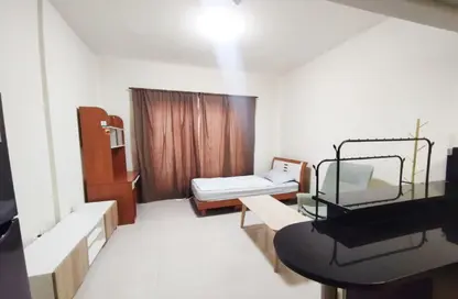 شقة - 1 حمام للايجار في مرتفعات الصقر - مدينة دبي الرياضية - دبي شقة - 1 حمام للايجار في مرتفعات الصقر - مدينة دبي الرياضية - دبي