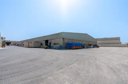 Warehouse - Studio for rent in Jebel Ali - Dubai
