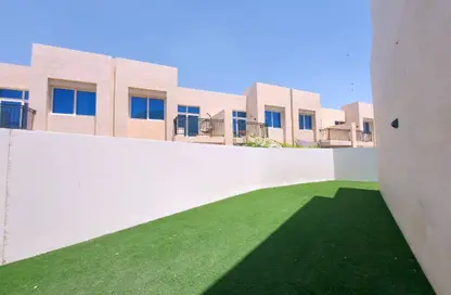 تاون هاوس - 3 غرف نوم - 2 حمامات للايجار في فلل حجار ستون - فيكتوريا - داماك هيلز 2 - دبي