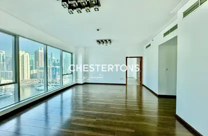 Apartment - 3 Bedrooms - 4 Bathrooms for rent in Delphine Tower - Marina Promenade - Dubai Marina - Dubai
