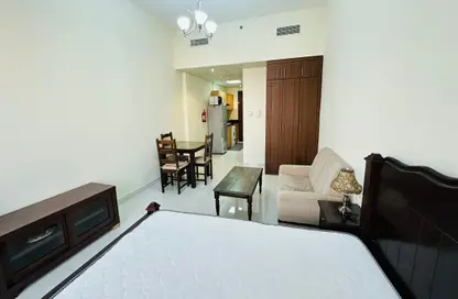 شقة - 1 حمام للبيع في مساكن النخبة رقم 6 - مساكن النخبة الرياضية - مدينة دبي الرياضية - دبي