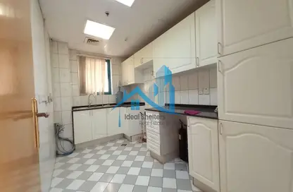 Office Space - Studio - 2 Bathrooms for rent in Saeed Tower 1 - Saeed Towers - Sheikh Zayed Road - Dubai