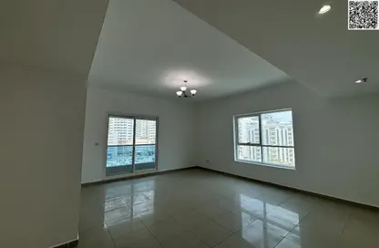 Apartment - 3 Bedrooms - 3 Bathrooms for rent in Al Rashidiya Towers - Al Rashidiya - Ajman Downtown - Ajman