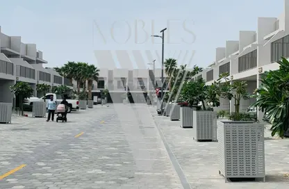 Apartment - 2 Bedrooms - 3 Bathrooms for sale in MAG Eye - District 7 - Mohammed Bin Rashid City - Dubai