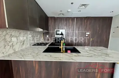 شقة - غرفة نوم - 2 حمامات للايجار في أفينيو ريزيدنس 4 - افينيو ريزدنس - الفرجان - دبي