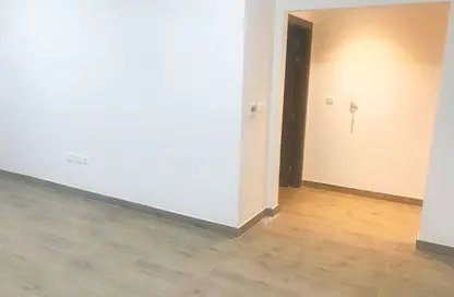 شقة - غرفة نوم - 2 حمامات للايجار في سيح شعيب 1 - جبل علي - دبي شقة - غرفة نوم - 2 حمامات للايجار في سيح شعيب 1 - جبل علي - دبي