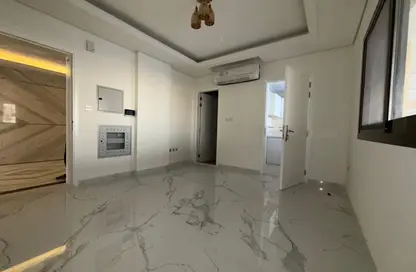 شقة - 1 حمام للايجار في 3 المويهات - المويهات - عجمان شقة - 1 حمام للايجار في 3 المويهات - المويهات - عجمان