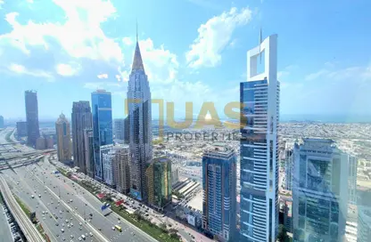 Apartment - 3 Bedrooms - 4 Bathrooms for rent in 21st Century Tower - Sheikh Zayed Road - Dubai