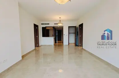 شقة - 2 غرف نوم - 3 حمامات للايجار في أوشا 1 - كورنيش ديرة - ديرة - دبي