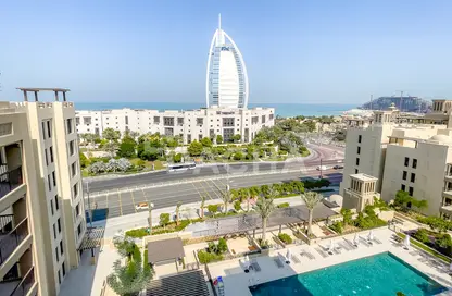 Apartment - 3 Bedrooms - 4 Bathrooms for rent in Lamtara 2 - Madinat Jumeirah Living - Umm Suqeim - Dubai