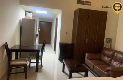 شقة - 1 حمام للبيع في شقق البحيرة - مجتمع الحدائق - مجمع دبي للإستثمار - دبي شقة - 1 حمام للبيع في شقق البحيرة - مجتمع الحدائق - مجمع دبي للإستثمار - دبي