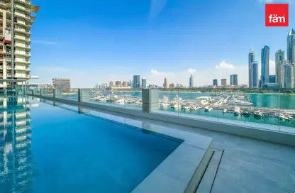 Apartment - 1 Bedroom - 1 Bathroom for sale in Marina Vista - EMAAR Beachfront - Dubai Harbour - Dubai