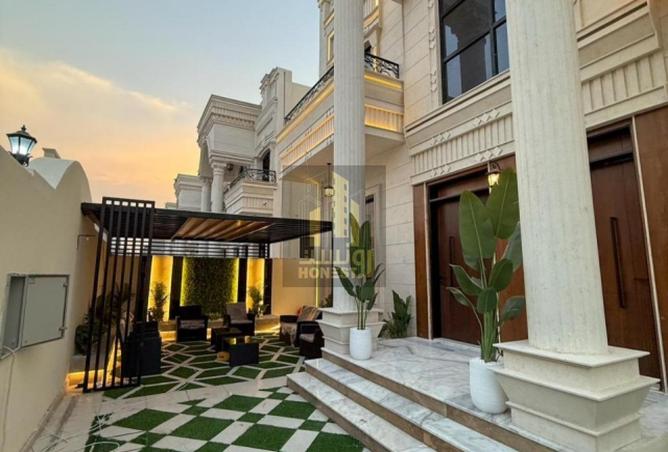 15702200 - Property Image 3