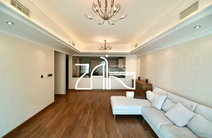 Apartment - 1 Bedroom - 2 Bathrooms for rent in Tala Tower - Marina Square - Al Reem Island - Abu Dhabi
