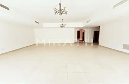 Villa - 5 Bedrooms - 5 Bathrooms for rent in Jumeirah 2 Villas - Jumeirah 2 - Jumeirah - Dubai