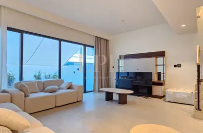 تاون هاوس - 5 غرف نوم - 5 حمامات للبيع في سانتوريني - داماك لاجونز - دبي