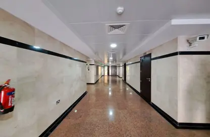 Apartment - 3 Bedrooms - 4 Bathrooms for rent in Al Dafeinah - Asharej - Al Ain