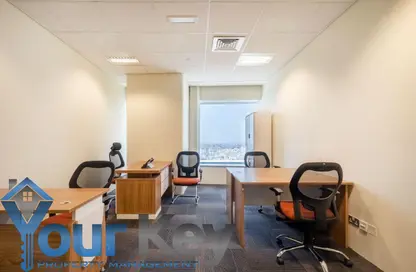 مكتب - استوديو - 1 حمام للايجار في برج كونراد التجاري - شارع الشيخ زايد - دبي