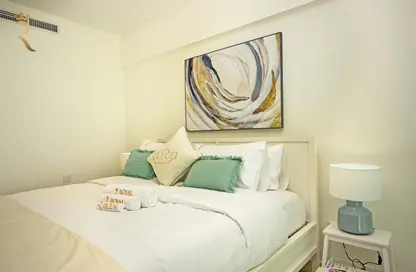 Room / Bedroom image for: Apartment - 1 Bedroom - 2 Bathrooms for rent in Saadiyat Beach - Saadiyat Island - Abu Dhabi, Image 1