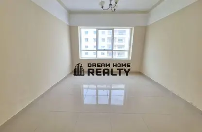 Apartment - 1 Bedroom - 2 Bathrooms for rent in Al Ghazal Tower - Al Khan Lagoon - Al Khan - Sharjah