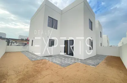 Villa - 4 Bedrooms - 5 Bathrooms for sale in Noya Viva - Noya - Yas Island - Abu Dhabi
