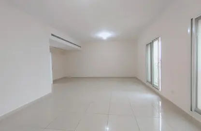 Apartment - 3 Bedrooms - 4 Bathrooms for rent in Al Mamoura - Muroor Area - Abu Dhabi