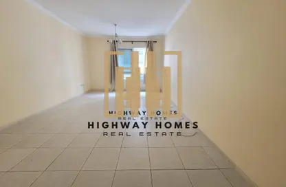 Apartment - 2 Bedrooms - 3 Bathrooms for rent in Muwaileh 29 Building - Muwaileh - Sharjah
