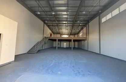 Warehouse - Studio - 1 Bathroom for rent in Al Sajaa Industrial - Al Sajaa - Sharjah