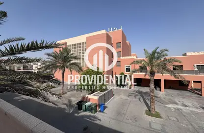 Villa - 4 Bedrooms - 5 Bathrooms for rent in Mangrove Village - Abu Dhabi Gate City - Abu Dhabi