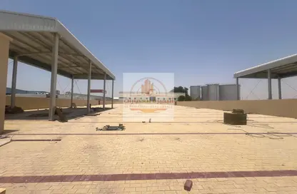 أرض - استوديو للايجار في الصجعة الصناعية - آلصجعه - الشارقة