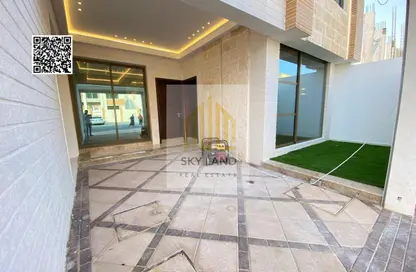 Villa - 4 Bedrooms - 6 Bathrooms for sale in Al Amira Village - Al Yasmeen - Ajman