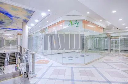 Shop - Studio for rent in Al Salam Centre - Naif - Deira - Dubai