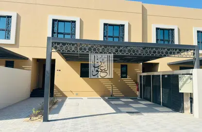 تاون هاوس - 3 غرف نوم - 3 حمامات للبيع في مدينة الشارقة المستدامة - الشارقة