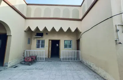فيلا - 4 غرف نوم - 3 حمامات للايجار في القادسية - الحيرة - الشارقة
