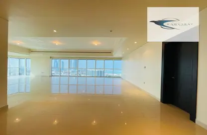 Penthouse - 4 Bedrooms - 6 Bathrooms for rent in Sheikha Salama Tower - Khalidiya Street - Al Khalidiya - Abu Dhabi