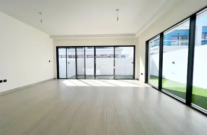 Townhouse - 5 Bedrooms - 6 Bathrooms for sale in Santorini - Damac Lagoons - Dubai