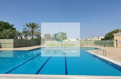 صورة لـ حوض سباحة فيلا - 3 غرف نوم - 4 حمامات للايجار في سي شور - ربدان - أبوظبي ، صورة رقم 1
