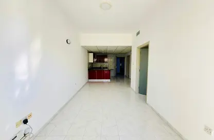 Apartment - 1 Bedroom - 1 Bathroom for rent in Mankhool - Bur Dubai - Dubai