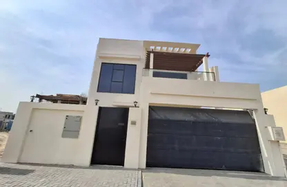 فيلا - 3 غرف نوم - 5 حمامات للبيع في C تلال سيتي - تلال سيتي - الشارقة