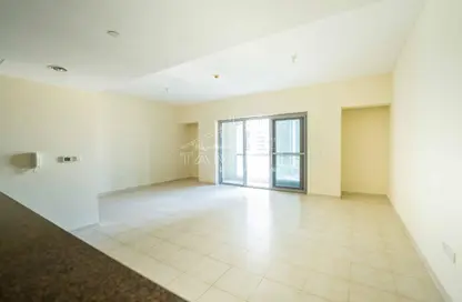 Apartment - Studio - 1 Bathroom for rent in Executive Tower J - Executive Towers - Business Bay - Dubai