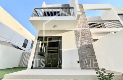 فيلا - 3 غرف نوم - 5 حمامات للايجار في فلل اوروم - العرعر شجر - داماك هيلز 2 - دبي فيلا - 3 غرف نوم - 5 حمامات للايجار في فلل اوروم - العرعر شجر - داماك هيلز 2 - دبي