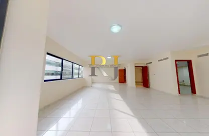 Apartment - 4 Bedrooms - 4 Bathrooms for rent in Golden Sands 4 - Mankhool - Bur Dubai - Dubai