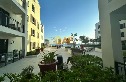 Apartment - 1 Bedroom - 1 Bathroom for rent in La Rive - Building 2 - La Mer - Jumeirah - Dubai