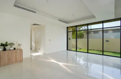 Townhouse - 3 Bedrooms - 5 Bathrooms for rent in Richmond - DAMAC Hills - Dubai