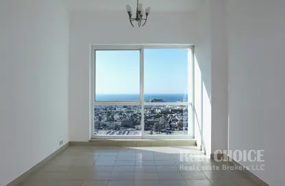 Apartment - 3 Bedrooms - 3 Bathrooms for rent in Latifa Tower - Sheikh Zayed Road - Dubai