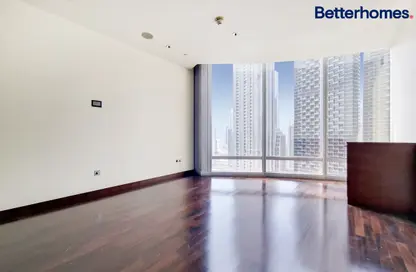 Empty Room image for: Apartment - 1 Bedroom - 2 Bathrooms for rent in Burj Khalifa - Burj Khalifa Area - Downtown Dubai - Dubai, Image 1
