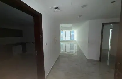 شقة - 2 غرف نوم - 3 حمامات للايجار في المجاز - الشارقة