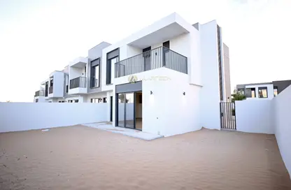 Villa - 4 Bedrooms - 4 Bathrooms for rent in Greenviews 2 - EMAAR South - Dubai South (Dubai World Central) - Dubai